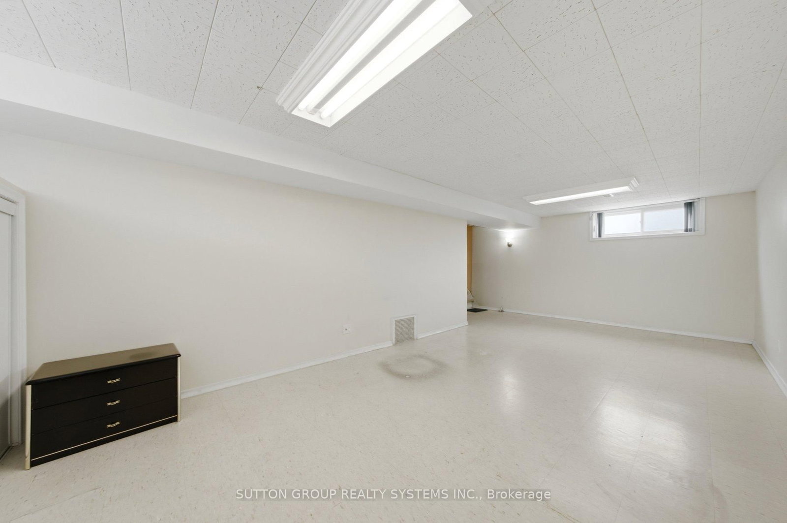 2870 Weston Road • Toronto, ON photo 28