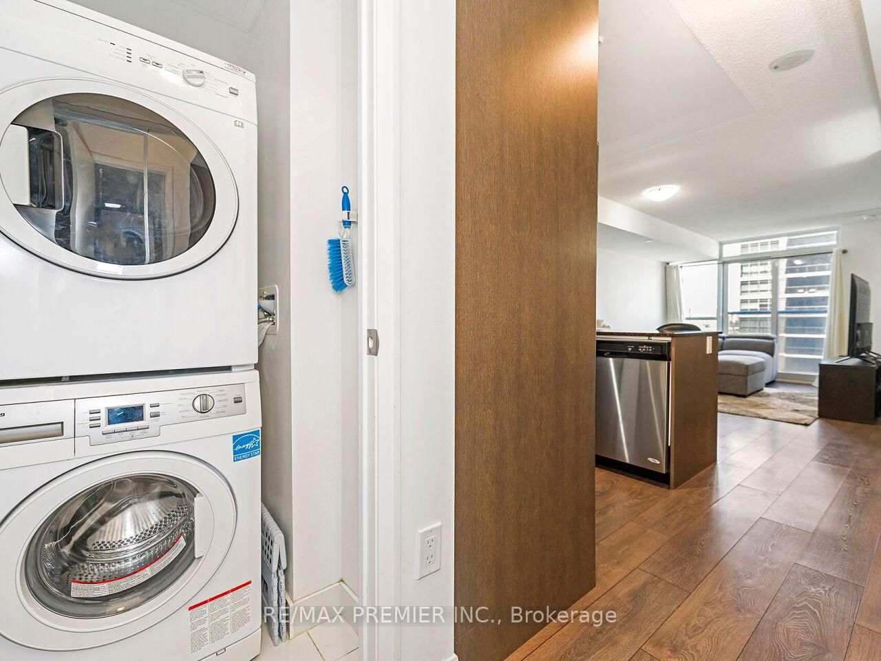 9 Valhalla Inn Road • #609 • Toronto, ON photo 17