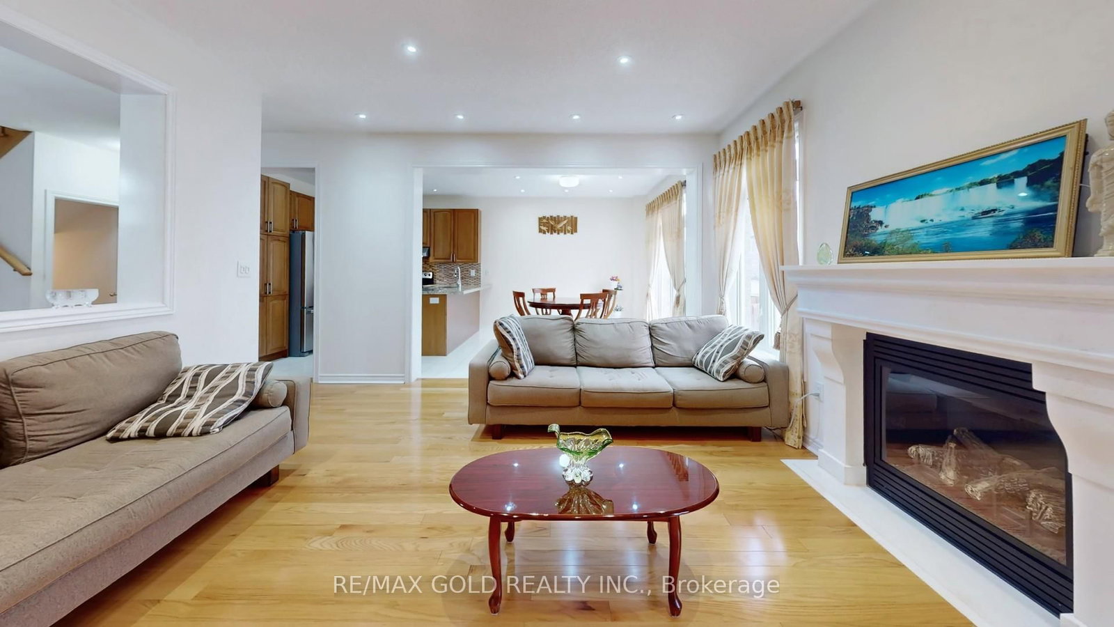18 Kawana Road • Brampton, ON photo 11