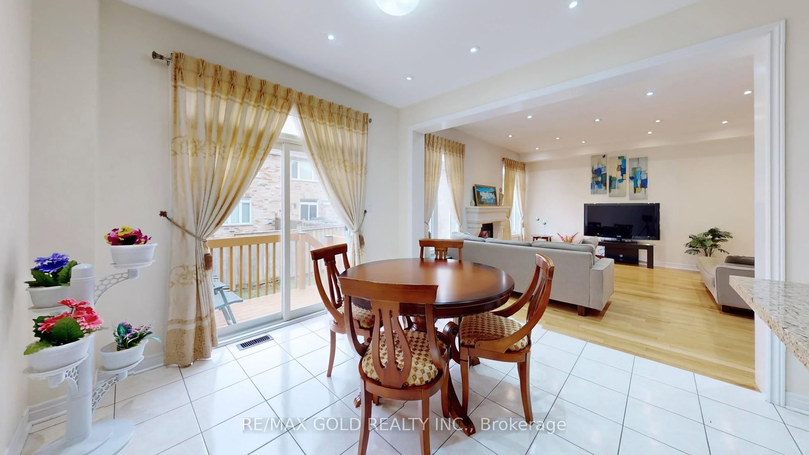 18 Kawana Road • Brampton, ON photo 16