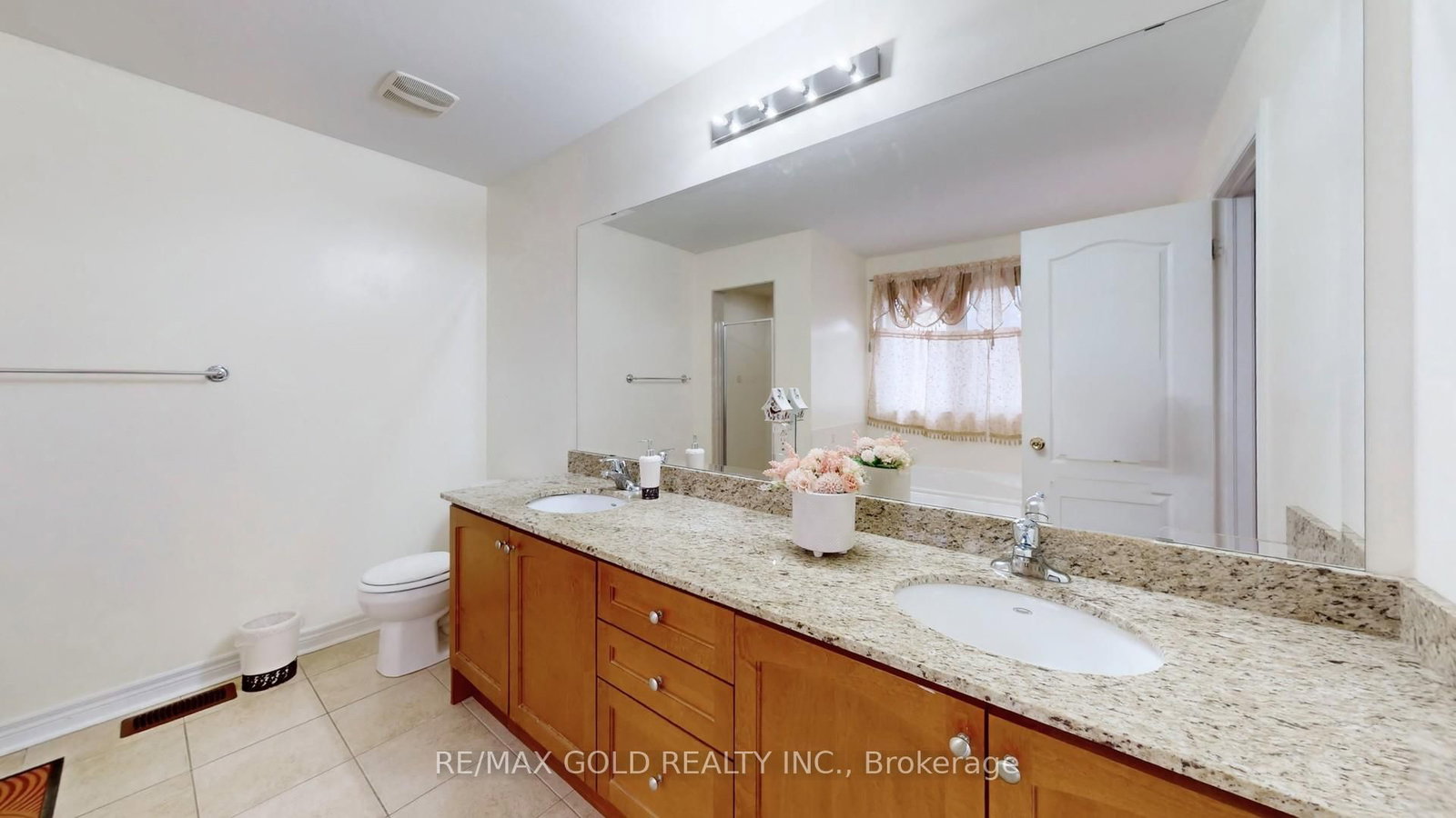 18 Kawana Road • Brampton, ON photo 29