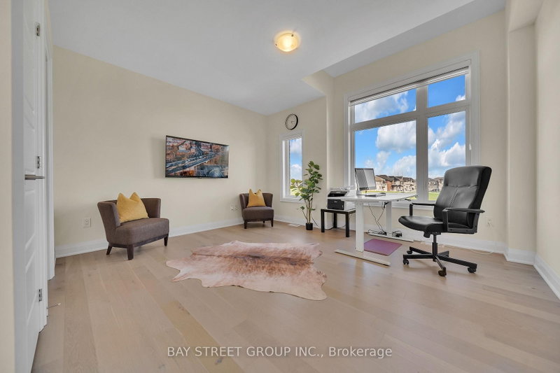 2411 Saw Whet Oakville,ON L6M 5L5 — Photo 3