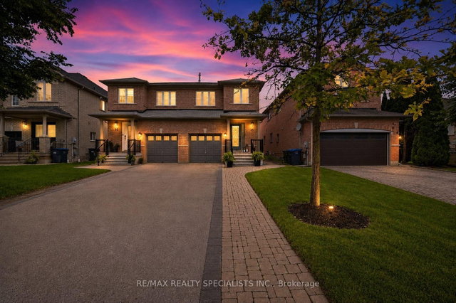 65 Ironhorse Crescent