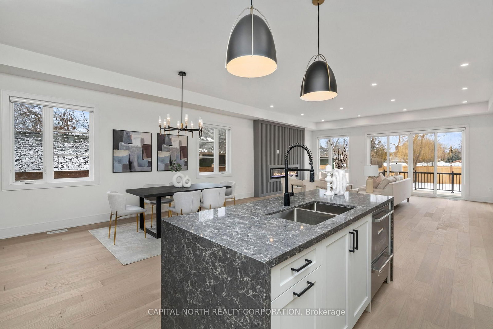 1076 Roosevelt Road • Mississauga, ON photo 10