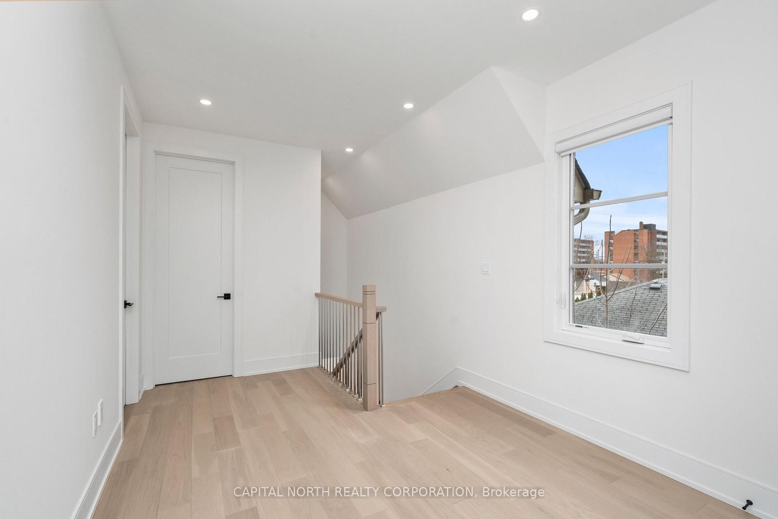 1076 Roosevelt Road • Mississauga, ON photo 18