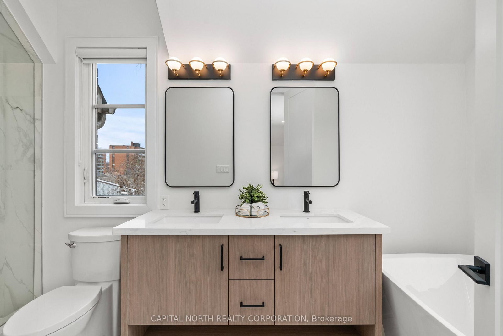 1076 Roosevelt Road • Mississauga, ON photo 21