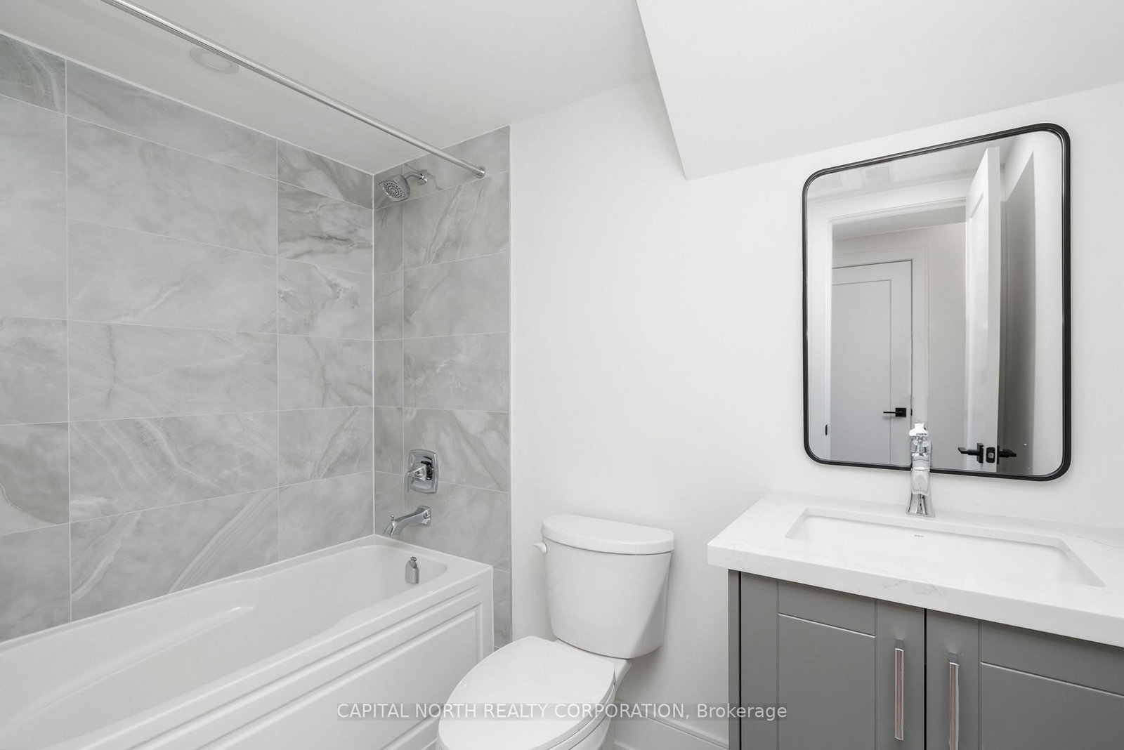 1076 Roosevelt Road • Mississauga, ON photo 37