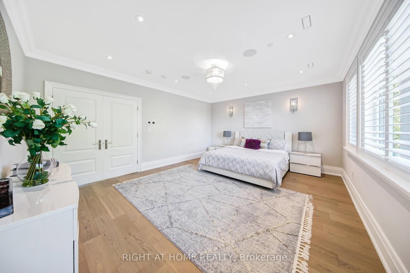 484 Avonwood Mississauga,ON L5G 1Y9 — Photo 20