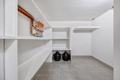 484 Avonwood Mississauga,ON L5G 1Y9 — Photo 35