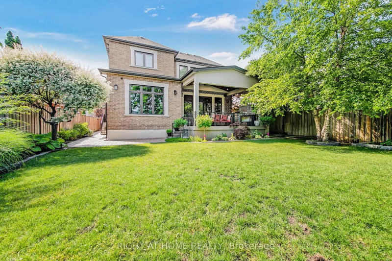 484 Avonwood Mississauga,ON L5G 1Y9 — Photo 41