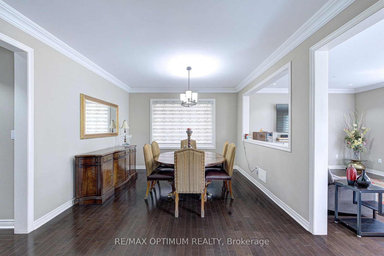 14 Waterwide Crescent • Brampton, ON photo 9