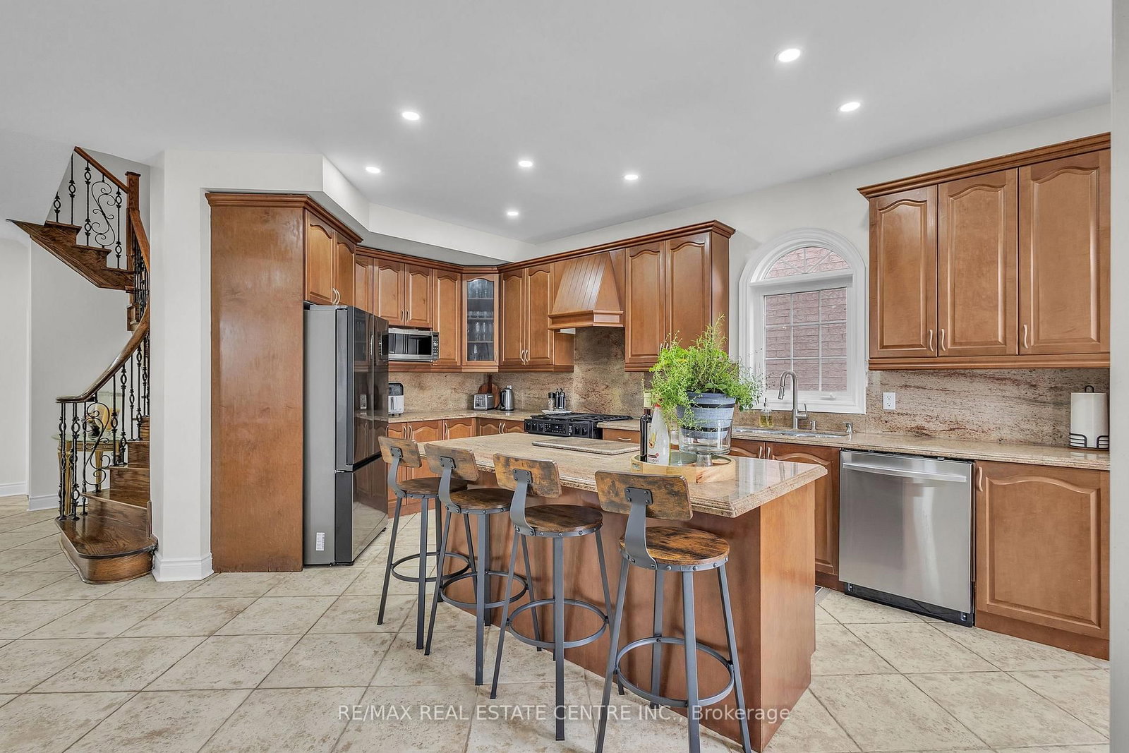 2 Janetville Street • Brampton, ON photo 17