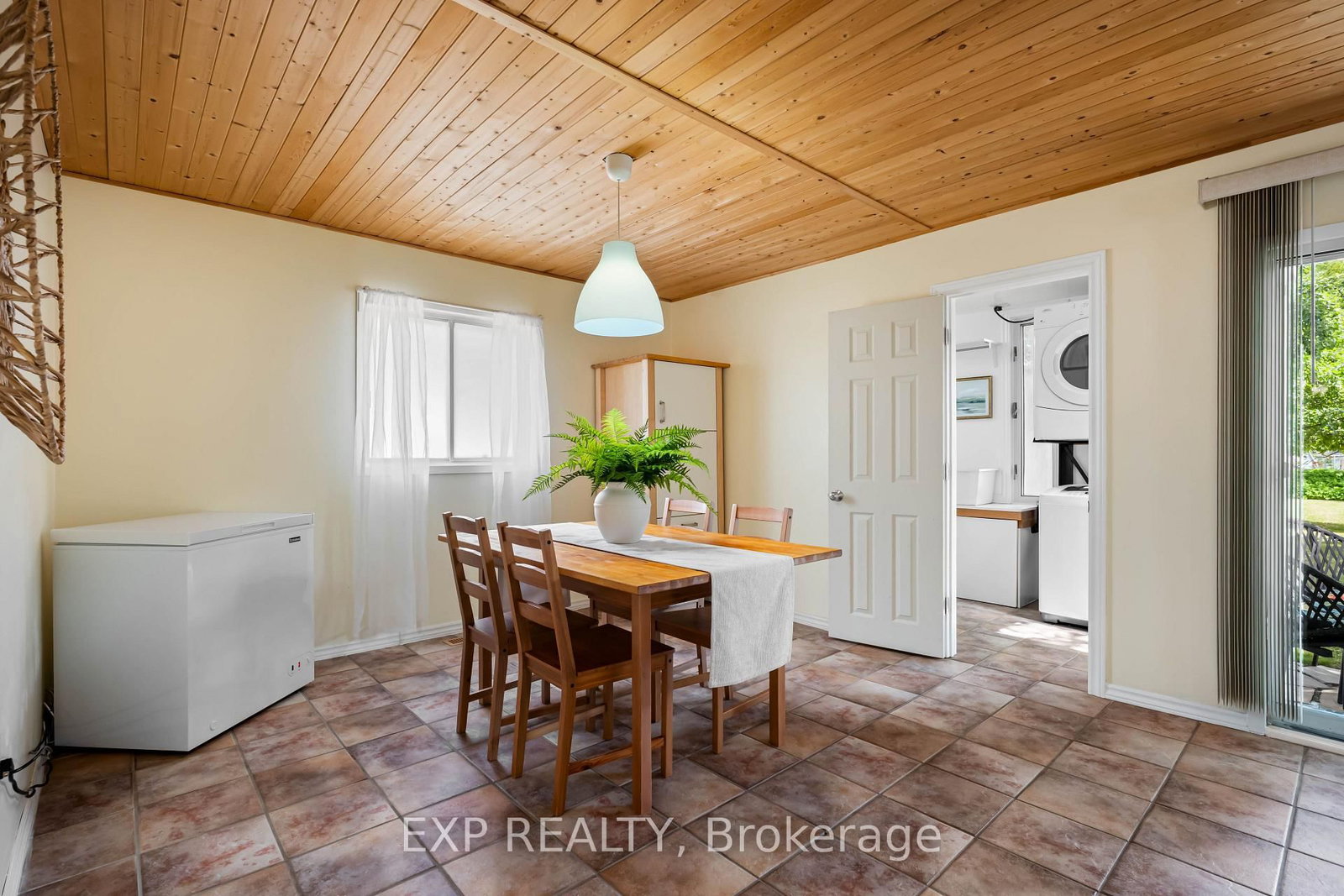 39 Townline • Orangeville, ON photo 27