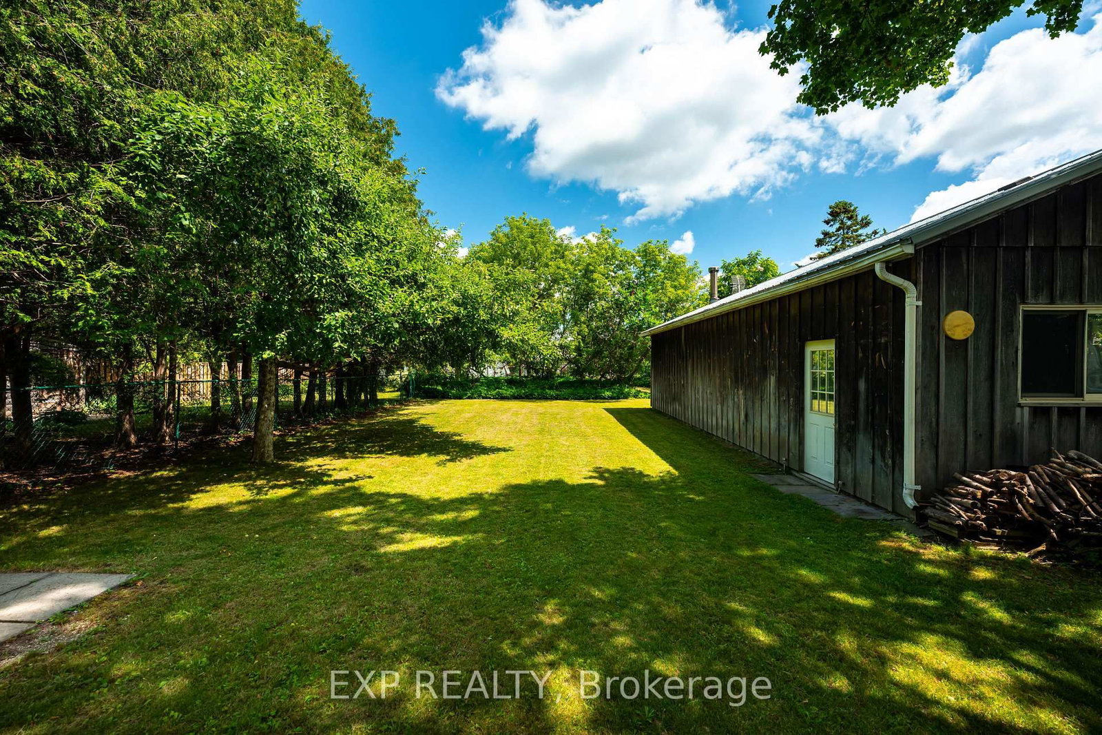 39 Townline • Orangeville, ON photo 9