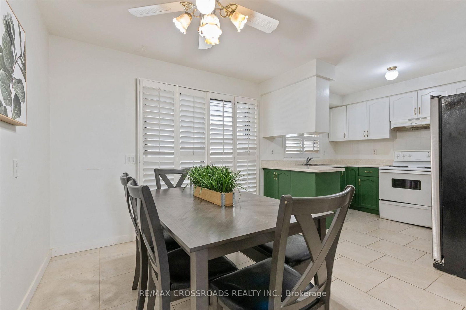 98 Willowridge Road • Toronto, ON photo 16