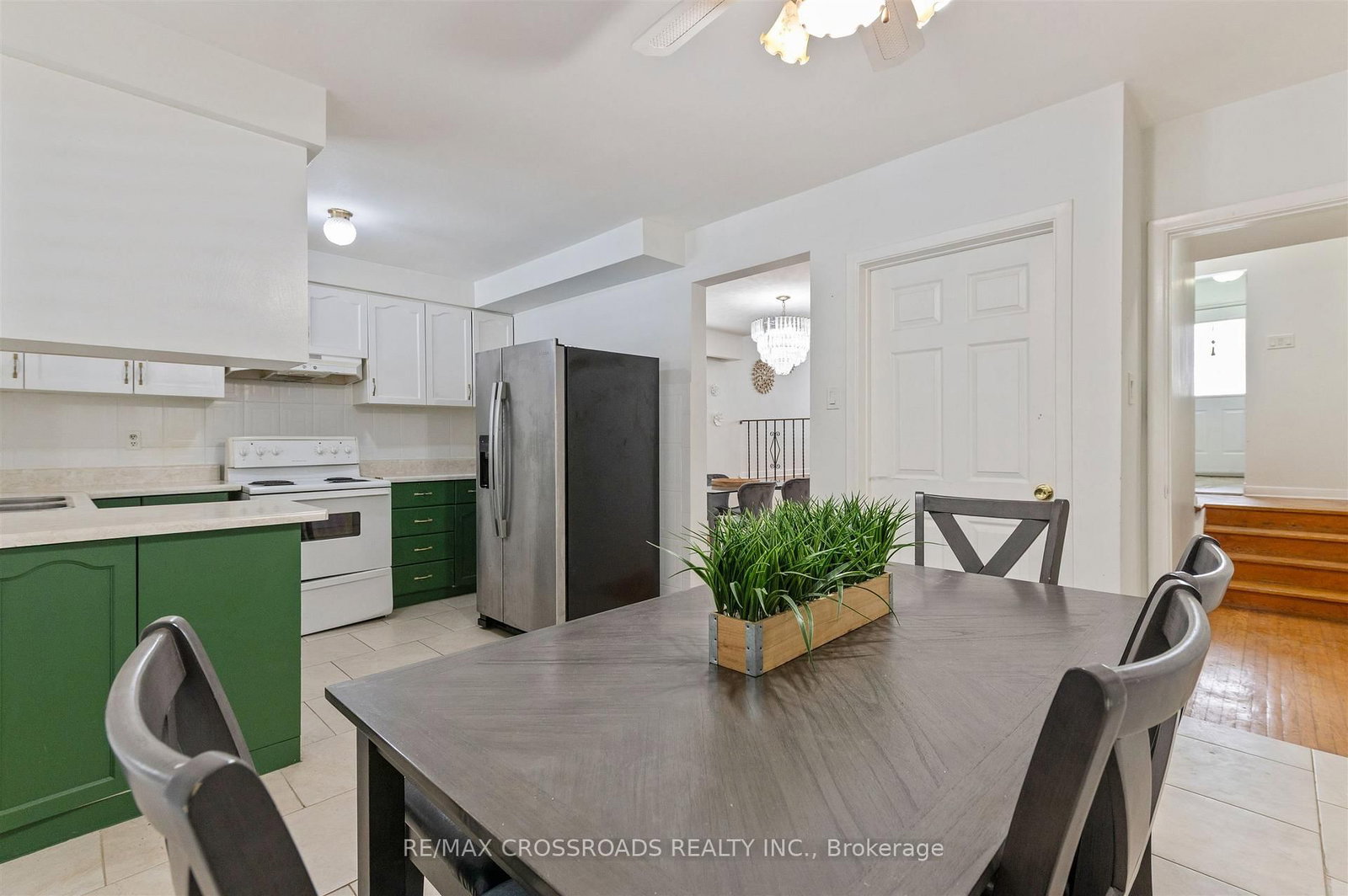 98 Willowridge Road • Toronto, ON photo 18