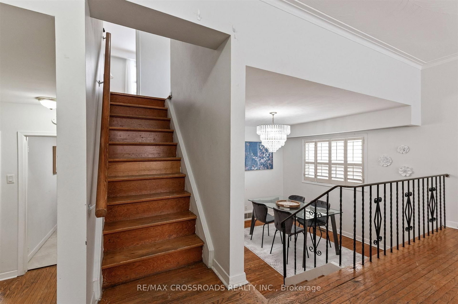 98 Willowridge Road • Toronto, ON photo 21
