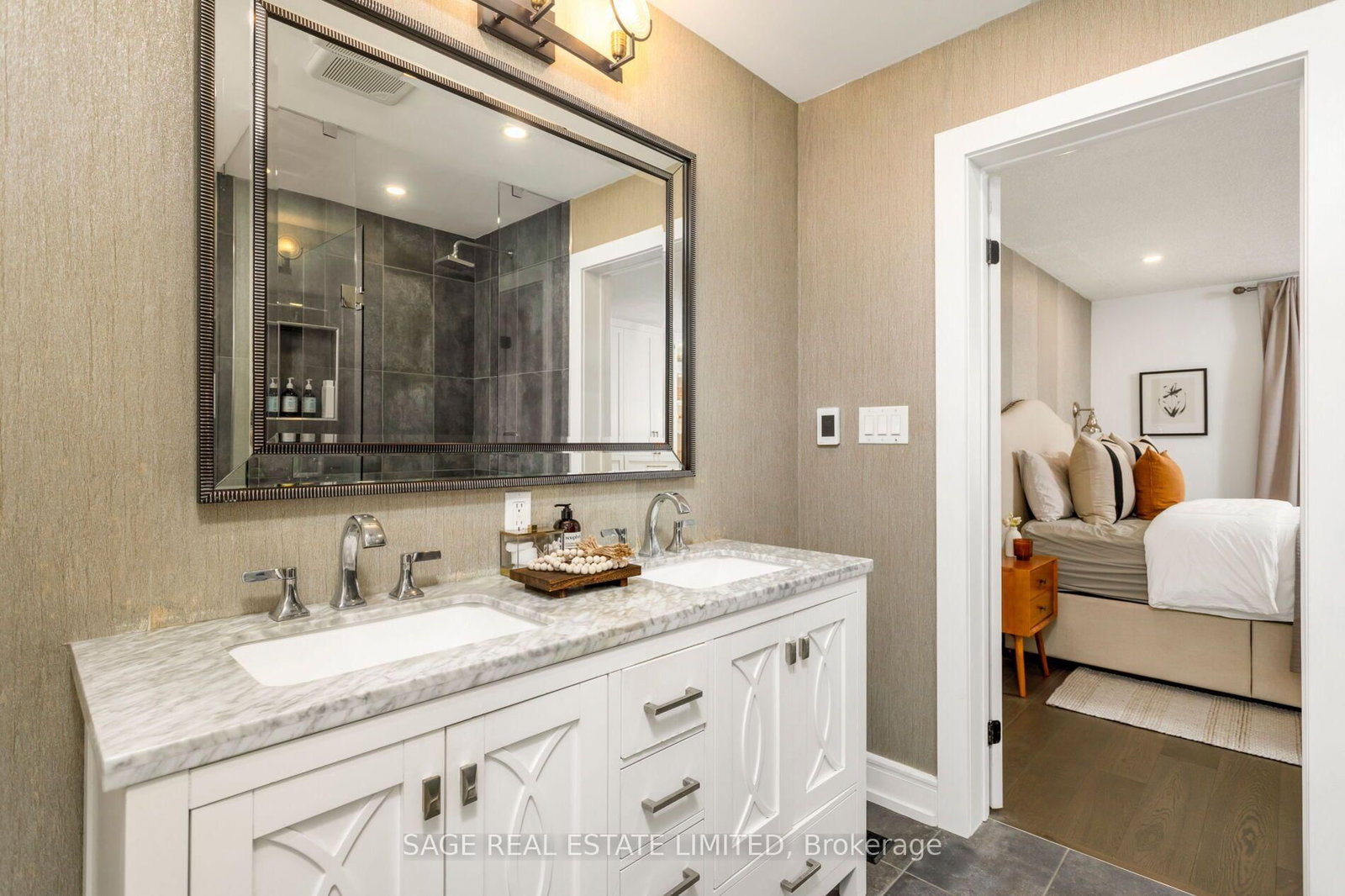2194 Yorkshire Crescent • Burlington, ON photo 24