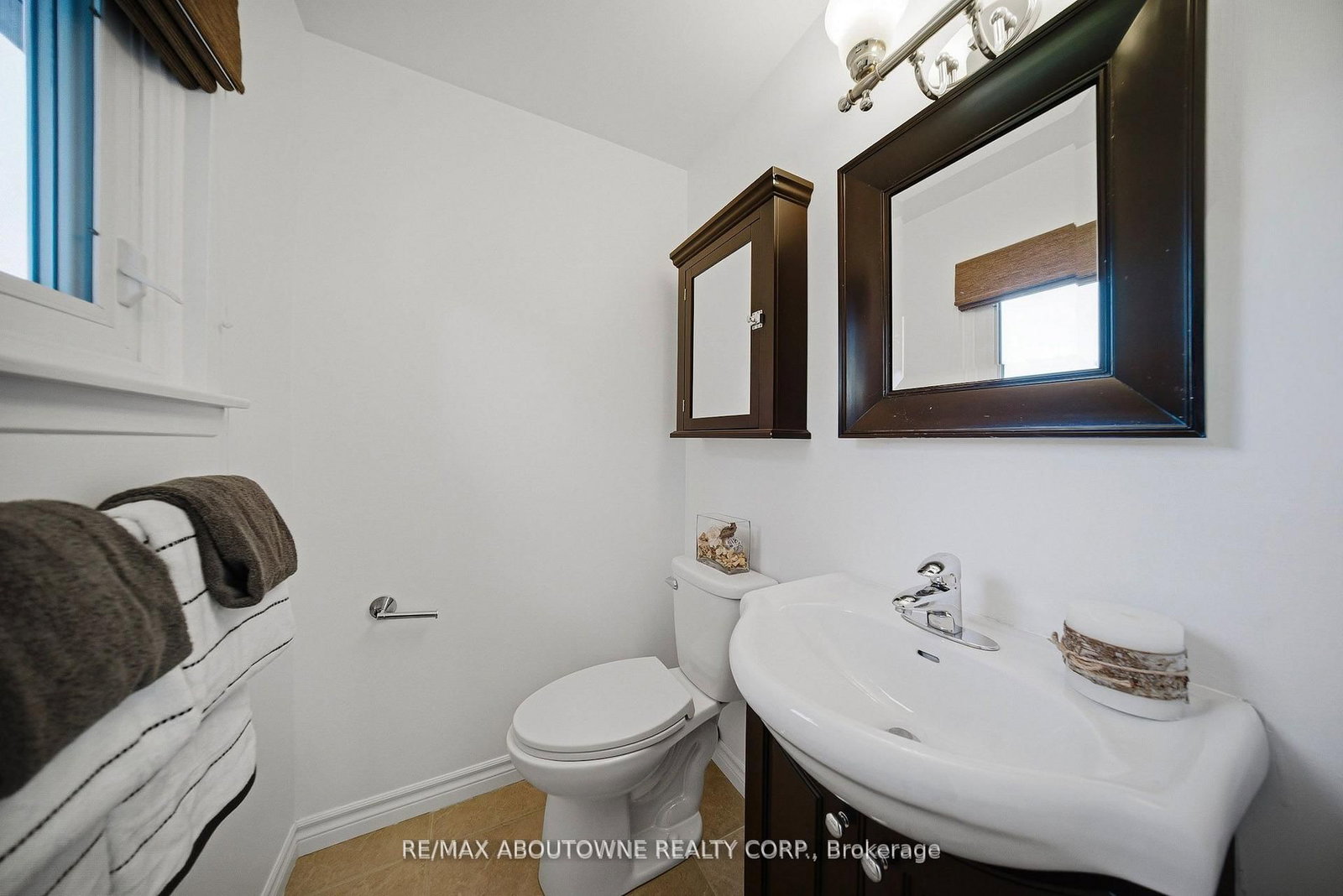 2306 Devon Road • Oakville, ON photo 21