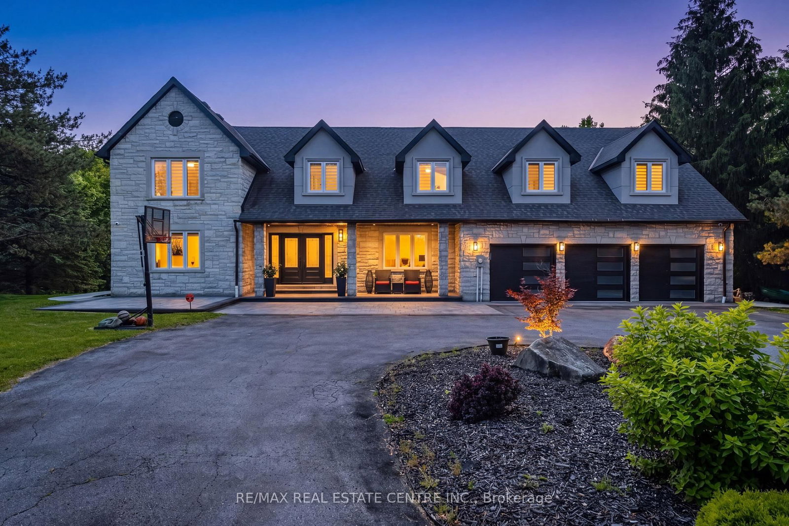 6 Country Lane Drive • Caledon, ON photo 1