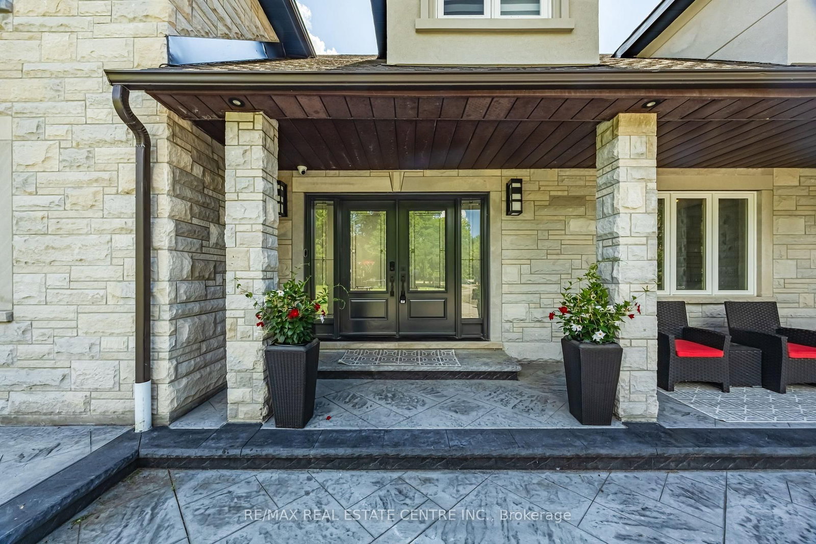 6 Country Lane Drive • Caledon, ON photo 3
