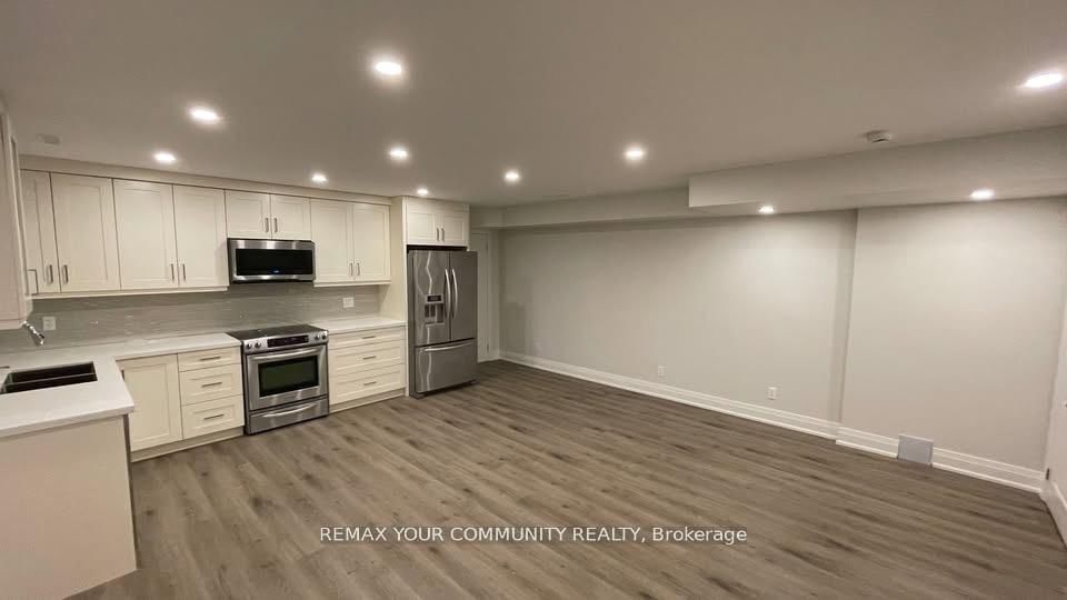 Lower-5 Raymore Drive, Toronto, ON, photo 5