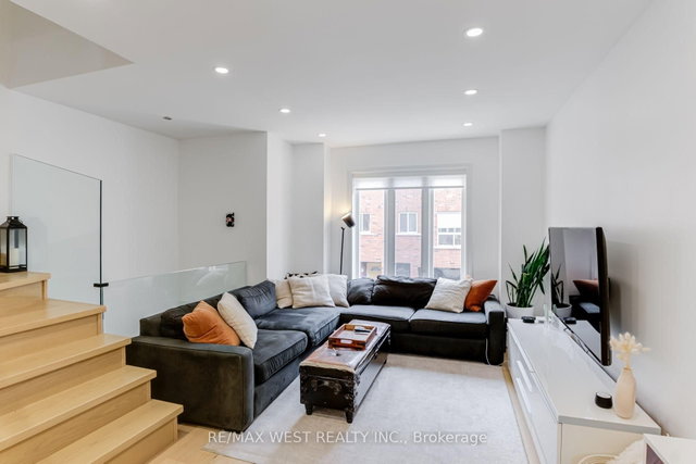 12 Grogan Mews