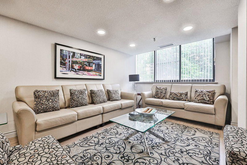 1240 Marlborough Oakville,ON L6H 3K7 — Photo 36
