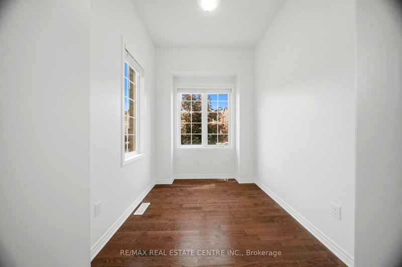 369 Cedar Hedge Milton,ON L9T 8Y4 — Photo 5