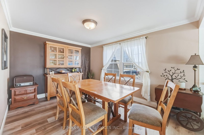 15 Braemar Drive