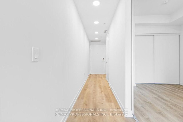 219 - 6 Chartwell Road