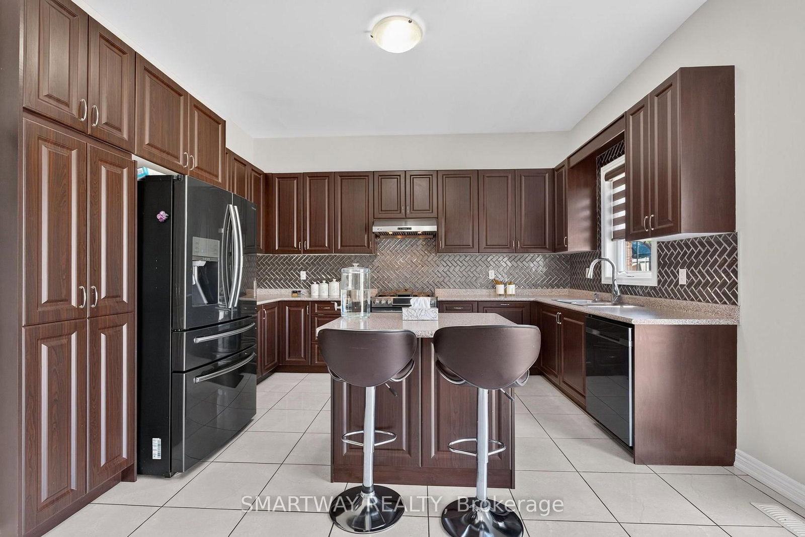 26 Fanning Trail • Brampton, ON photo 12