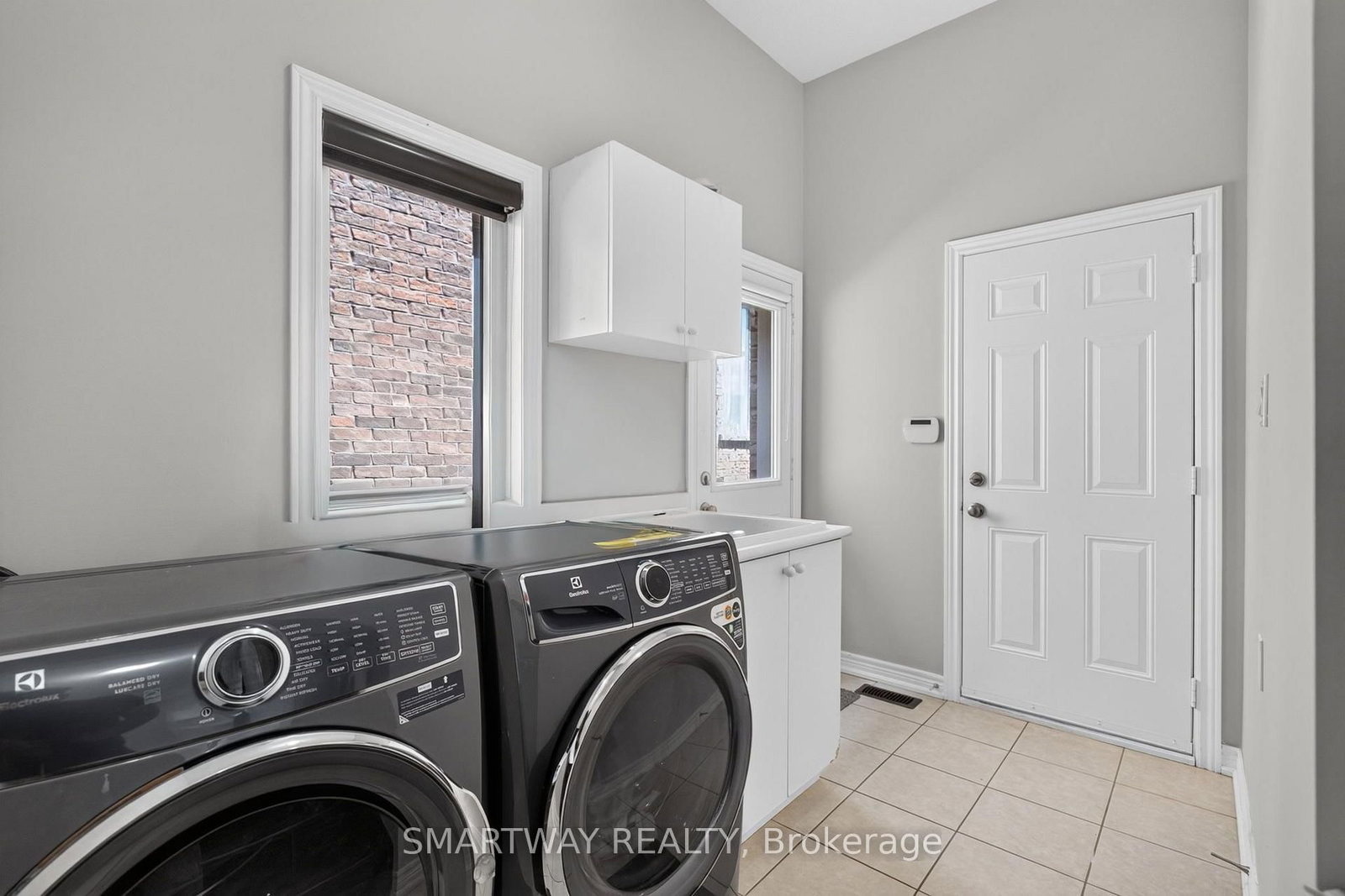 26 Fanning Trail • Brampton, ON photo 15