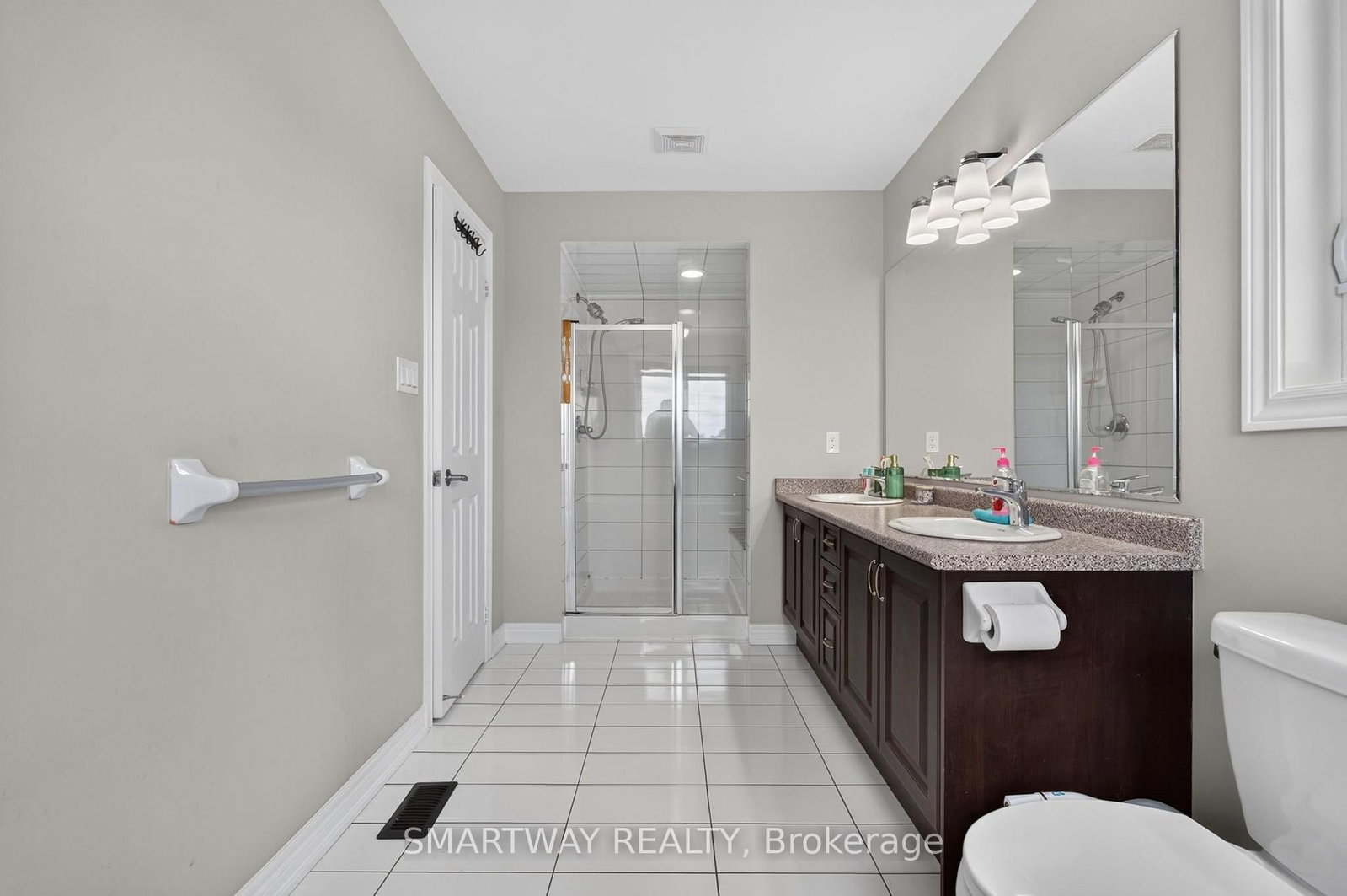 26 Fanning Trail • Brampton, ON photo 23