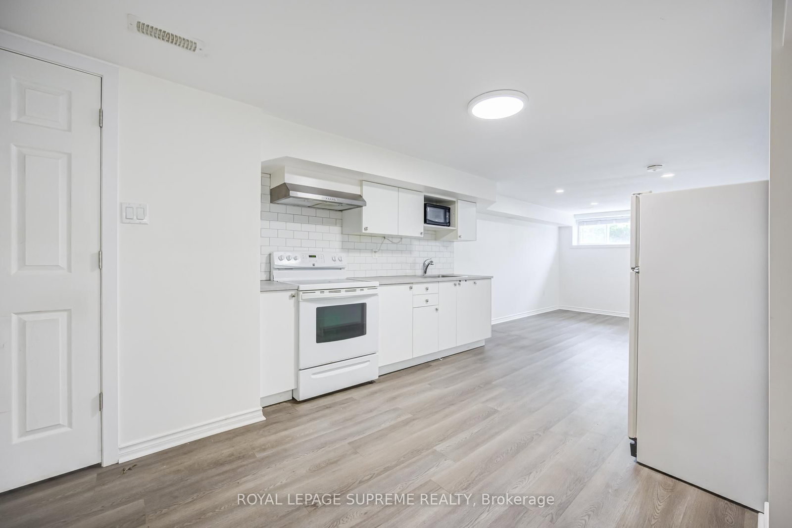 27 Dalrymple Drive, Toronto, ON, photo 4