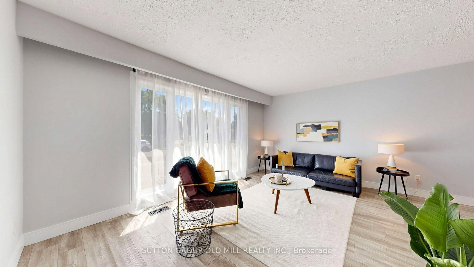 19 Ascot Avenue • Brampton, ON photo 5