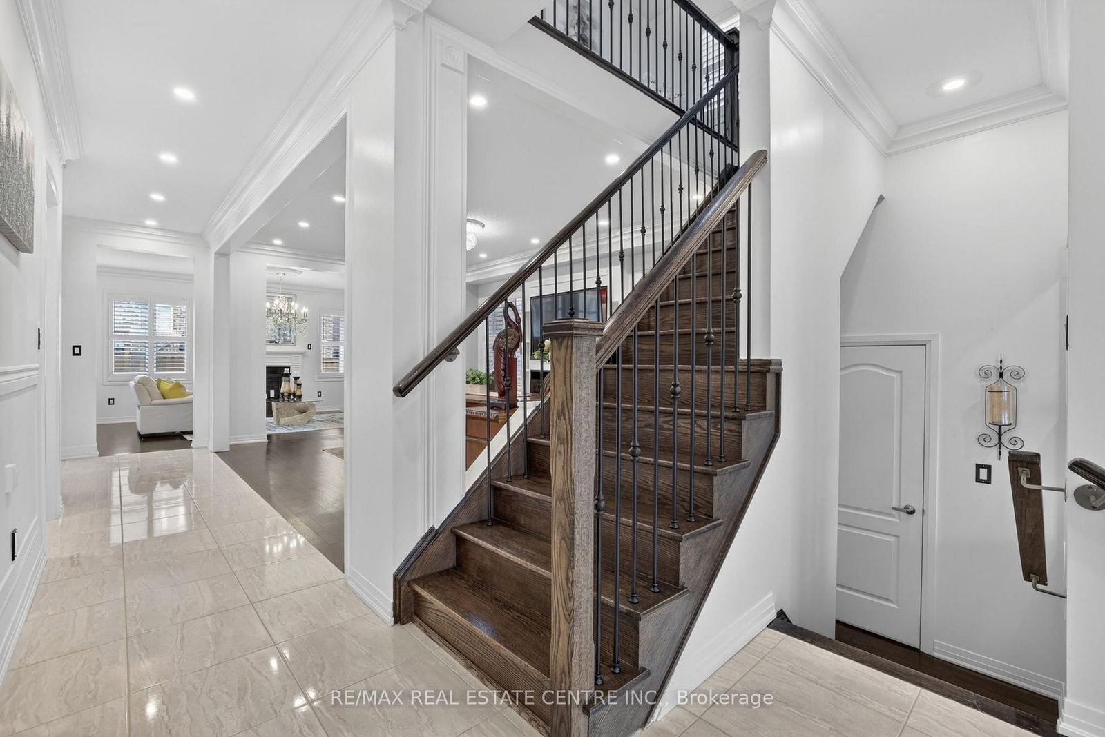 27 Drew Brown Boulevard • Orangeville, ON photo 23