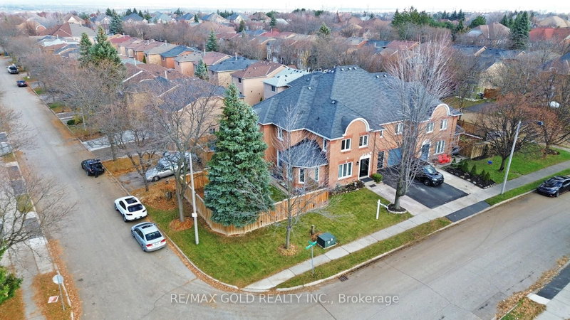 20 Clover Bloom Road