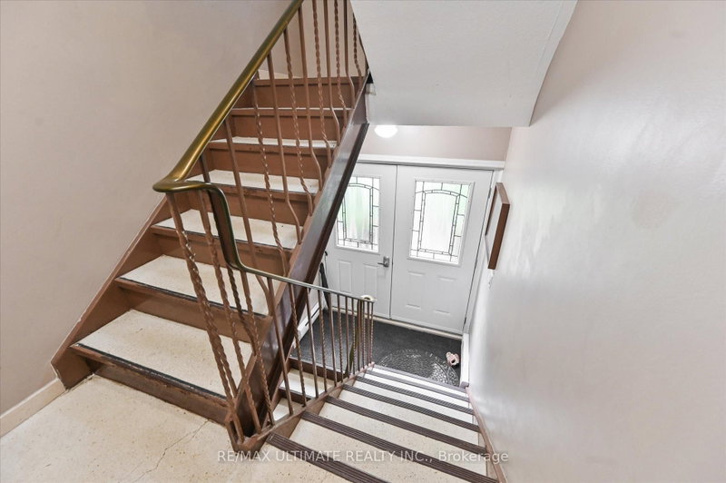 76 Hilldale Road