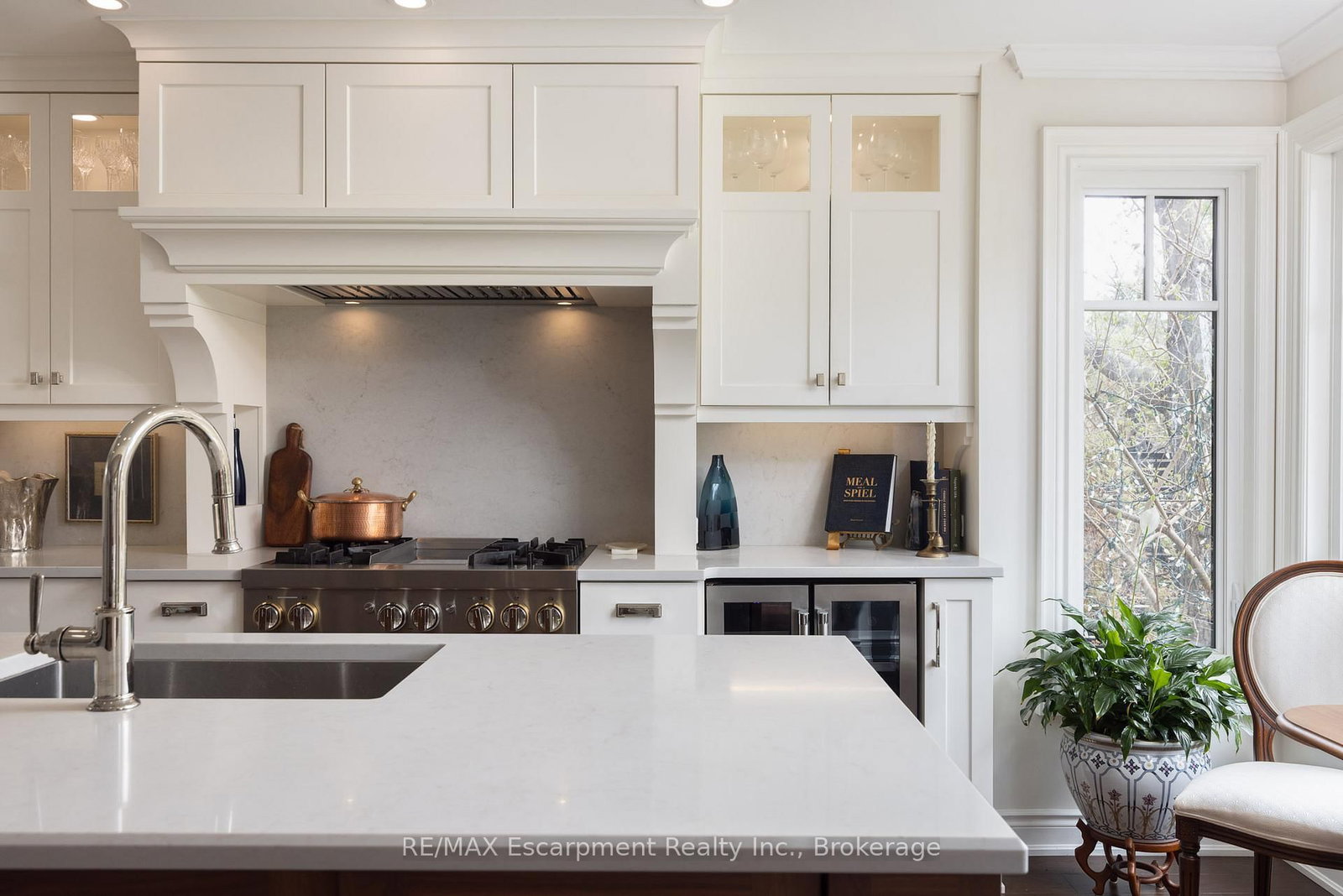 392 Aspen Forest Drive • Oakville, ON photo 13