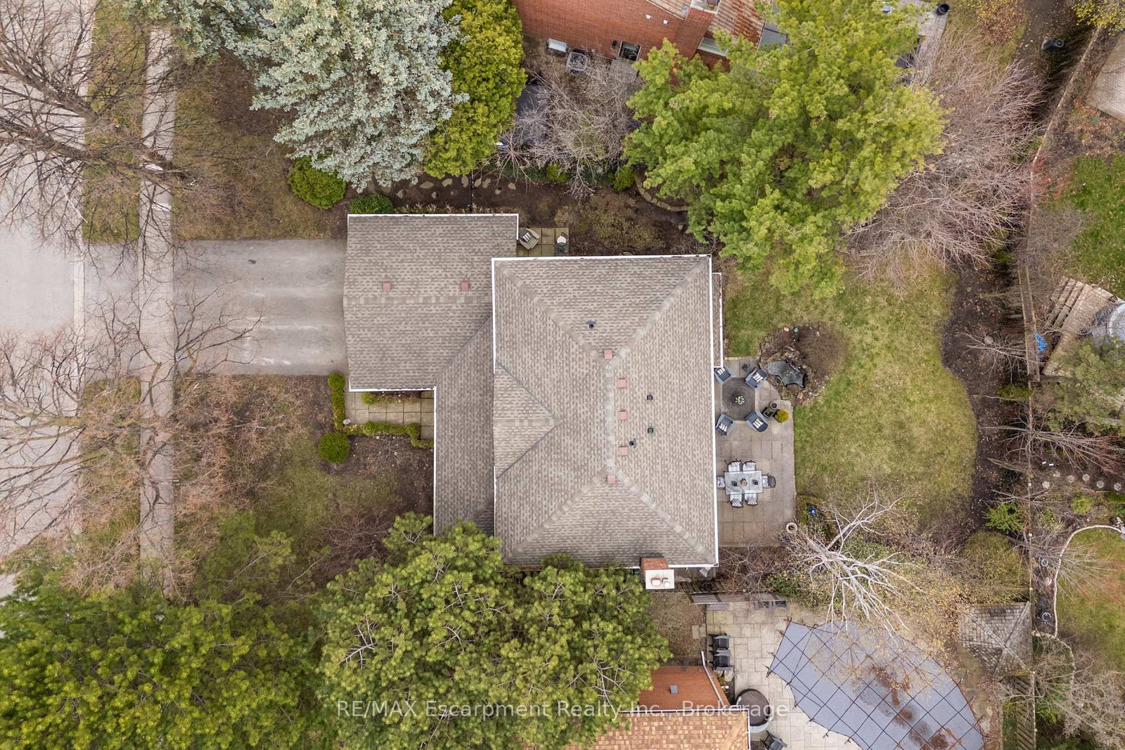 392 Aspen Forest Drive • Oakville, ON photo 47