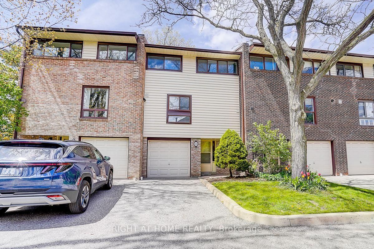 2020 South Millway • #26 • Mississauga, ON photo 2