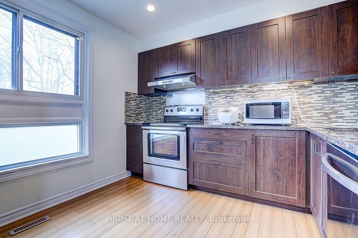 2020 South Millway • #26 • Mississauga, ON photo 31