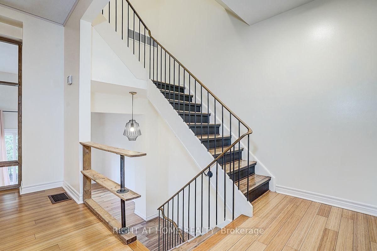 2020 South Millway • #26 • Mississauga, ON photo 33