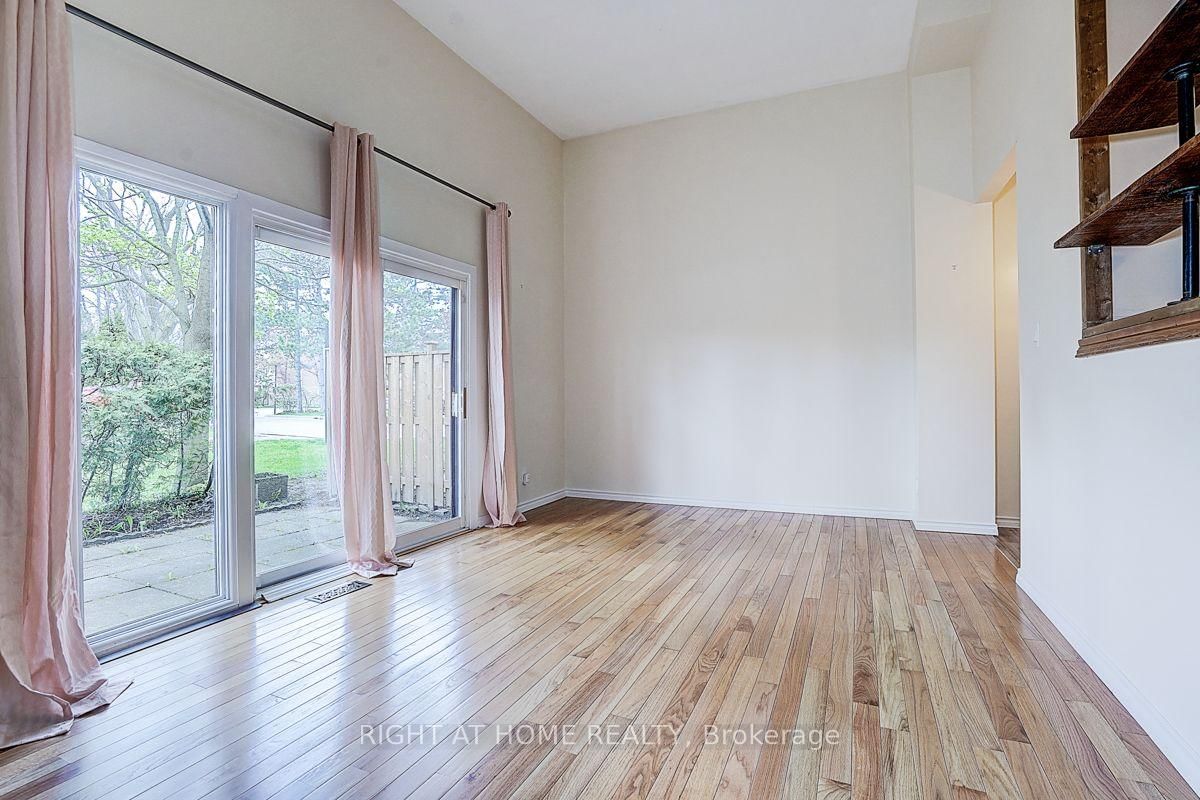 2020 South Millway • #26 • Mississauga, ON photo 39