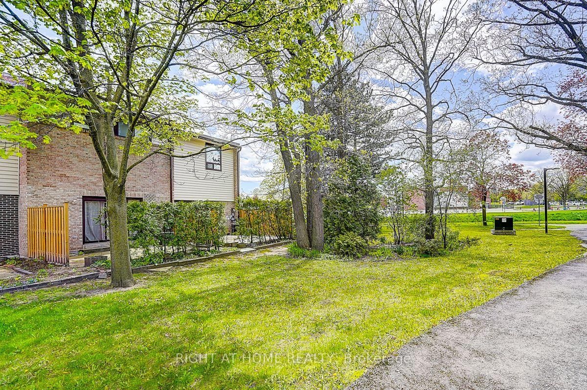 2020 South Millway • #26 • Mississauga, ON photo 5