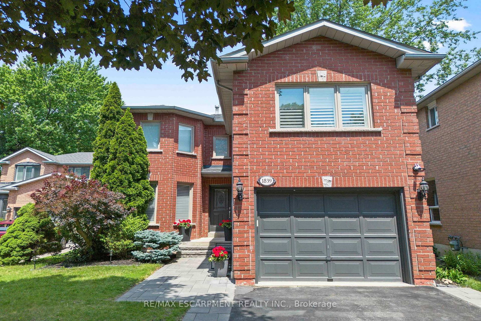 1839 Fellen Place • Mississauga, ON photo 1