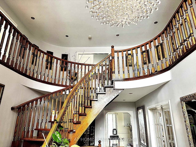 32 Creston Road