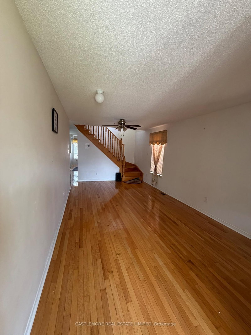 127 Brisdale Drive