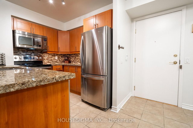 513 - 35 Kingsbridge Garden Circle